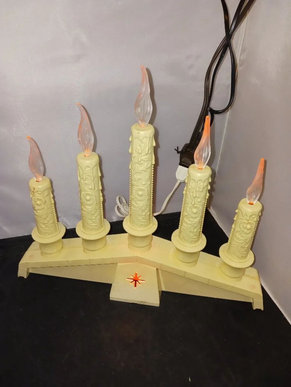 Vintage Empire 5 Candelabra Flat Flames Christmas Light Decor